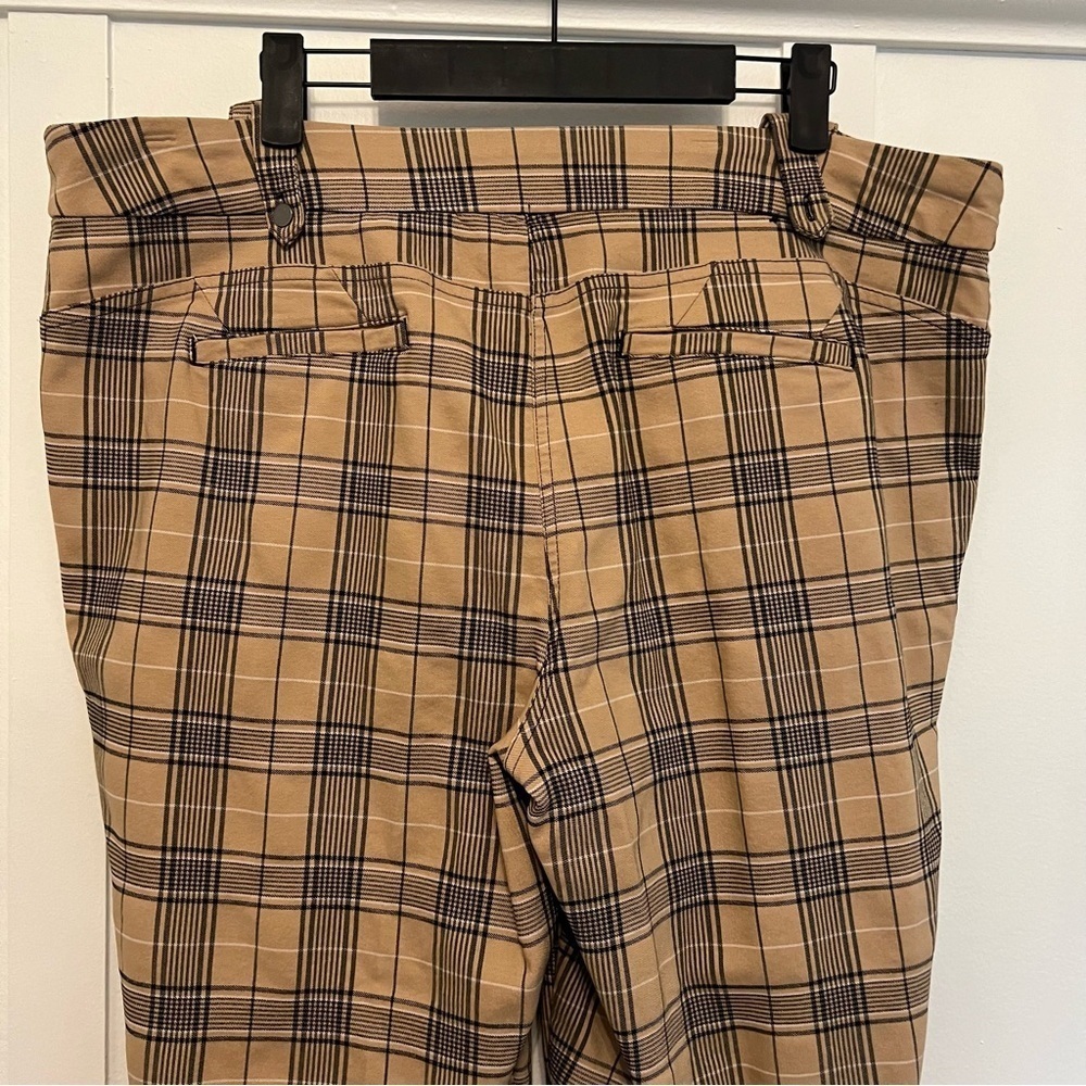 Cleo Beige & Black Plaid Dress Pants | Size 16 | Missing Button | GUC ๐โจ - Picture 5 of 8